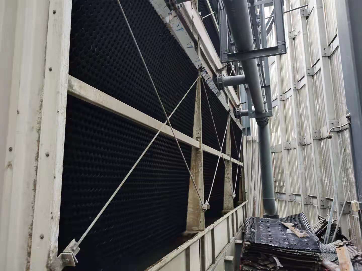 防治方法控制冷卻塔噪音 冷卻塔噪聲防治方法